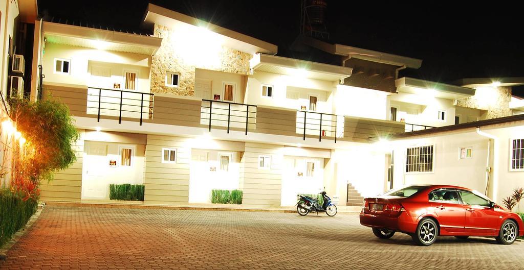 Rumi Apartelle Hotel Angeles Exterior foto