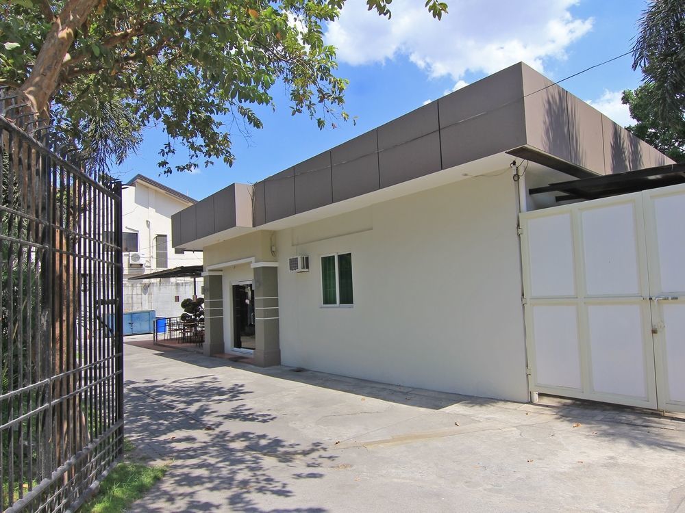 Rumi Apartelle Hotel Angeles Exterior foto