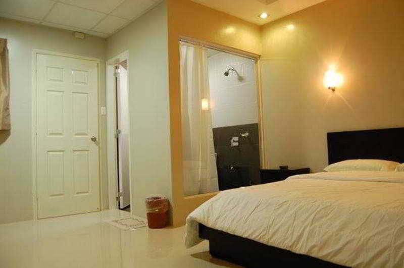 Rumi Apartelle Hotel Angeles Exterior foto