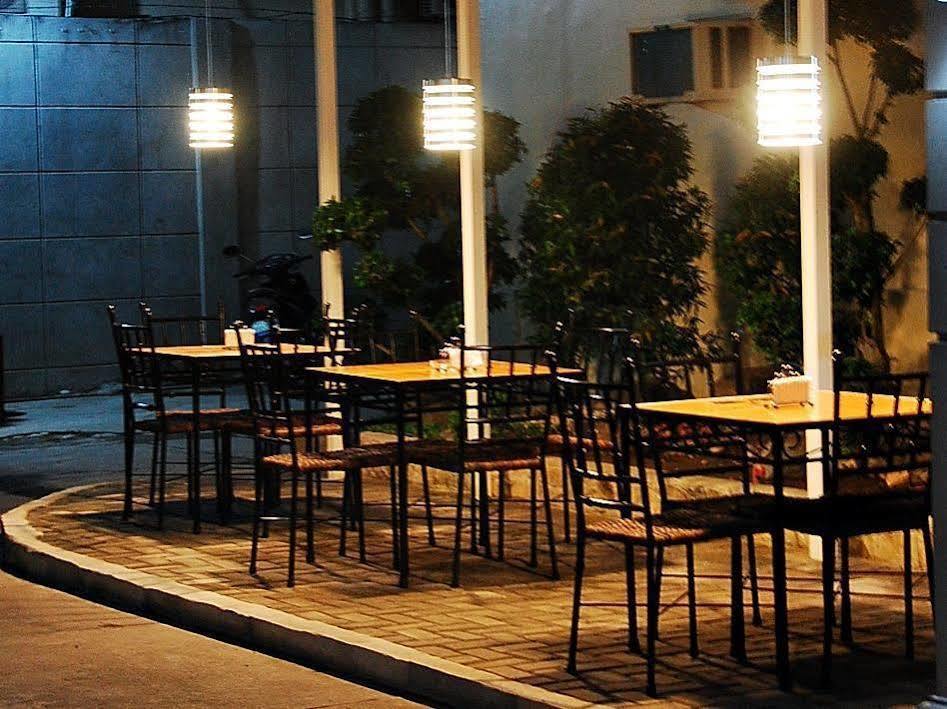 Rumi Apartelle Hotel Angeles Exterior foto